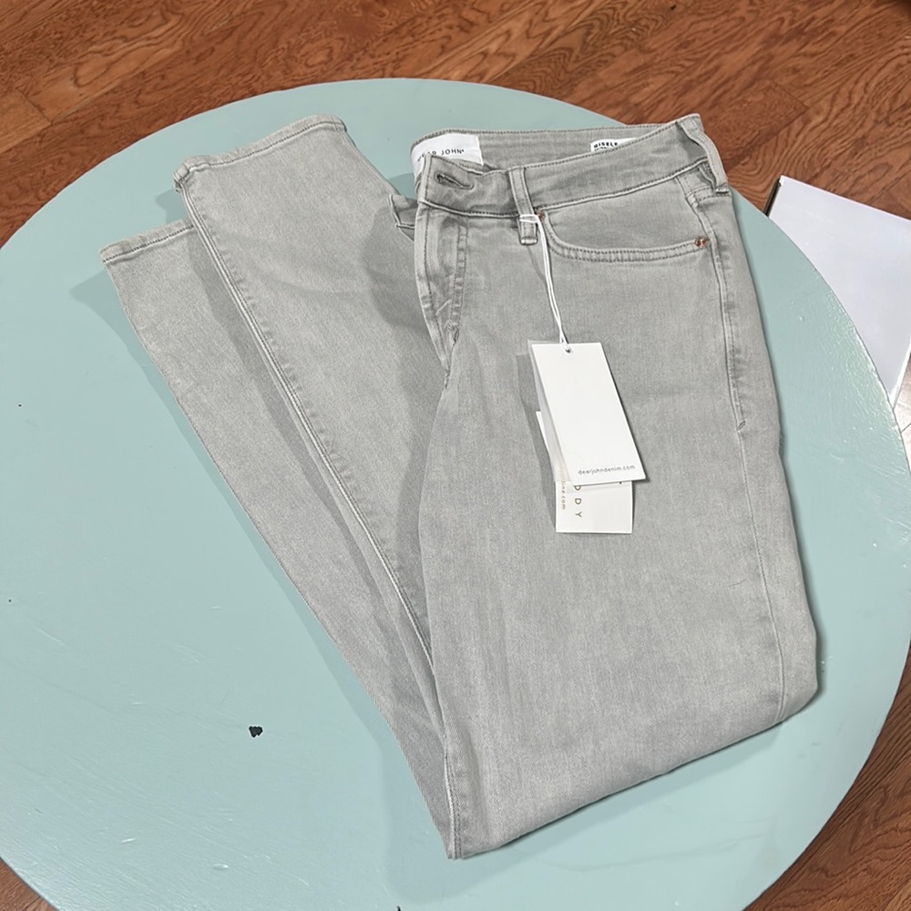 Brand new with tags, super soft never worn